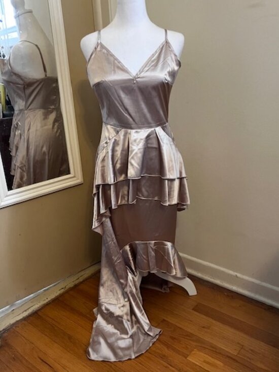 Missguided Dresses & Skirts - NWT Missguided Champagne Pink Tiered with Ruffles Hi-Low Hem Gown